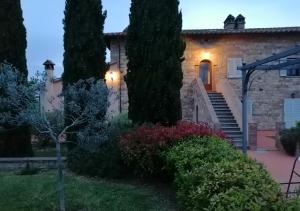 A garden outside Borgo Solario