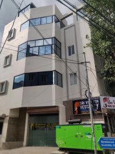 Budova, kde se hotel nachází