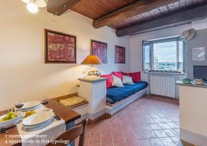 A kitchen or kitchenette at Borgo Solario