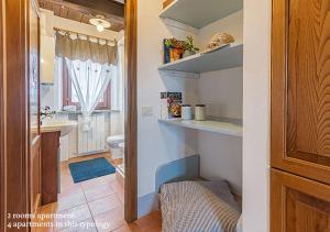 A kitchen or kitchenette at Borgo Solario