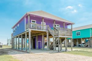Gallery image of Purple Paradise in Freeport