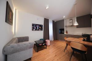Kuchyň nebo kuchyňský kout v ubytování Apartmani Diklo