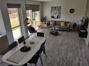 Prostor za sedenje u objektu Mývatn apartments