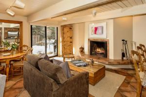 Gallery image of Standard Two Bedroom - Aspen Alps #106 in Aspen