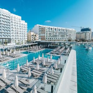 Gallery image of Blubay Apartments by ST Hotels in Il-Gżira