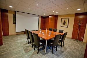 Gallery image of The Originals City, Hôtel Ascotel, Lille Est Grand Stade in Villeneuve d'Ascq