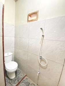 Sadewa homestay batukaras tesisinde bir banyo