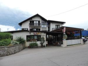 Gallery image of Bed and Breakfast Victoria in Ogulin