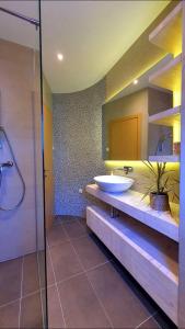 Posteľ alebo postele v izbe v ubytovaní Beautiful view apartment with garage space