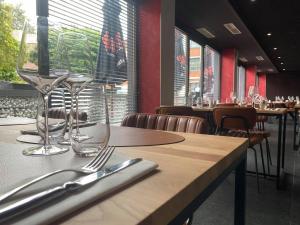 Restoran atau tempat lain untuk makan di Martin's Dream Hotel