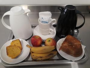 Makanan di atau berdekatan hotel cinta