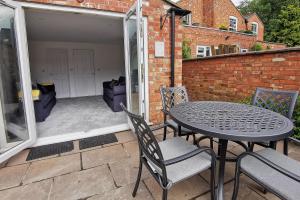 Gallery image of Linhill Guest House in Stratford-upon-Avon