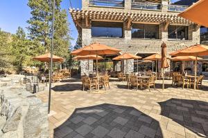 صورة لـ Ski-InandOut Squaw Valley Condo Year-Round Retreat! في وادي اولومبيك