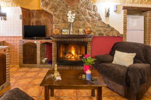 A seating area at Cazorla Casas Cueva