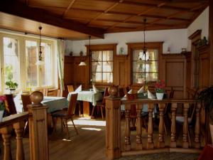 Restaurace v ubytování Hotel Krone Stühlingen - Das Tor zum Südschwarzwald