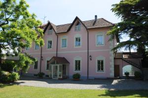 Gallery image of Villa Ester in Tagliolo Monferrato