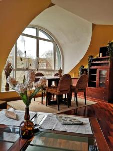 A kitchen or kitchenette at Ático Anllóns