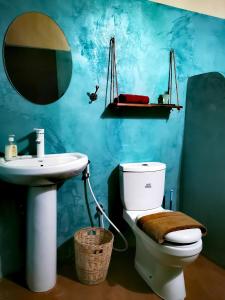 Ett badrum på Shanka Lodge Zanzibar
