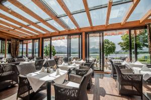 Restaurace v ubytování Hotel am Hopfensee
