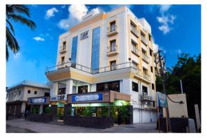 Gallery image of Hotel SR Tiruchendur in Tiruchchendūr