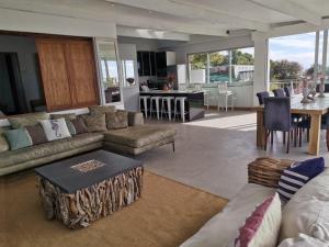 Afbeelding uit fotogalerij van Mountain & Sea Apartments in Kommetjie +118 foto's