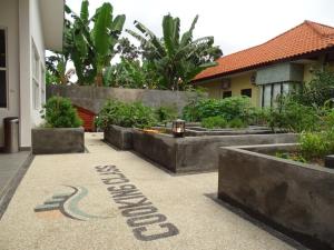Zahrada ubytování Bale Solah Lombok Holiday Resort