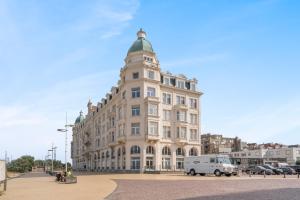 Photo de la galerie de l'établissement Residence Palace Style app in a unique building, à Zeebruges