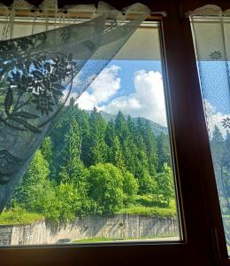 Foto dalla galleria di View-stunning 2 BR apartment in the heart of Alps a Sella Nevea
