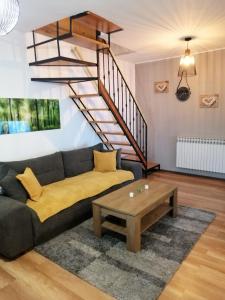 Imagen de la galería de Holiday Home Jurin Raj, en Lovinac