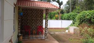 Doddakallu Betta Homestay Coorg外面的花园