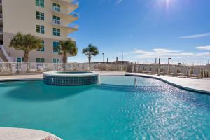 Piscina en o cerca de Crystal Shores West II