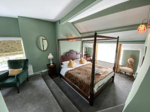 En eller flere senge i et værelse på Cornish Arms Inn Port Isaac 2 miles