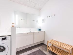 Koupelna v ubytování Holiday home Blåvand CCL