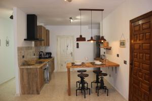 Kép Casa Mixa con decoración estilo industrial szállásáról Mijasban a galériában