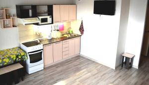 Апартамент студио с отличным видом от S-House Group廚房或簡易廚房