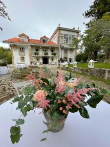 Jardín al aire libre en Hosteria de Arnuero
