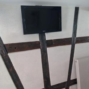TV a/nebo společenská místnost v ubytování Passage des Romains studio + 26 fotografií