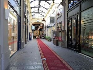 Nabolaget omkring lejligheden eller i nærheden