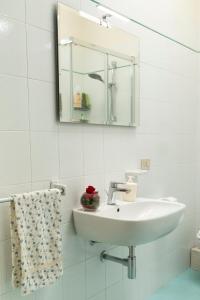 A bathroom at La Palma