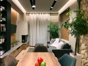 Gallery image of Luxury Townhouse Suite in Larisa