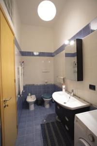 A bathroom at Sol&Luna 1909 Tourist Location in Old Town Még 31 kép