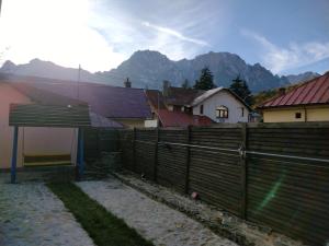 Nespecifikovaný výhled na hory nebo výhled na hory při pohledu z ubytování v soukromí
