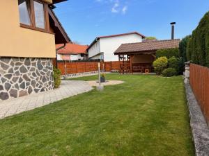 Zahrada ubytování Vila Tatra