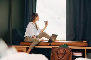 アーランダにあるComfort Hotel Arlanda Airport Terminalの女性 +37枚の写真