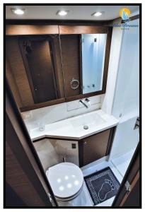 Phòng tắm tại blue dreams sails +22 ảnh