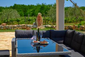 Zahrada ubytování Relax house surrounded by olives and vineyard