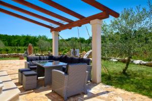 Zahrada ubytování Relax house surrounded by olives and vineyard