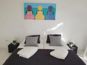 Ένα ή περισσότερα κρεβάτια σε δωμάτιο στο B2 APARTMENT with Balcony at JAN THIEL Curacao