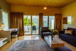 Posezení v ubytování Seeblick SMART Hotel Rössli + 37 fotografií