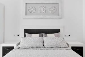 A bed or beds in a room at Apartment Eunice